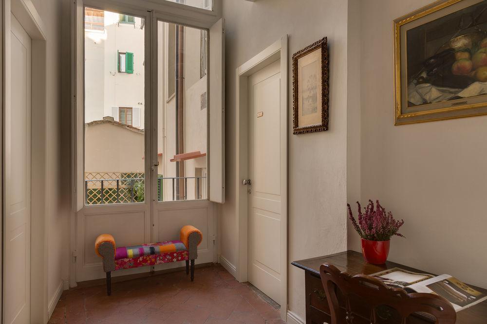 Hotel Residenza D'Epoca Borgo Albizi à Florence Extérieur photo